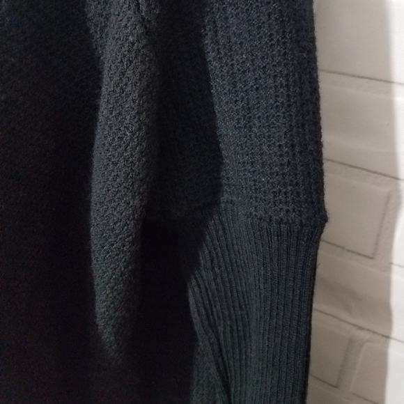 Ann Taylor Extra Fine Merino Wool Black Sweater - Picture 3 of 10